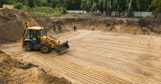 Разработка котлована Ноябрьск, цена от 314 руб./м3.
